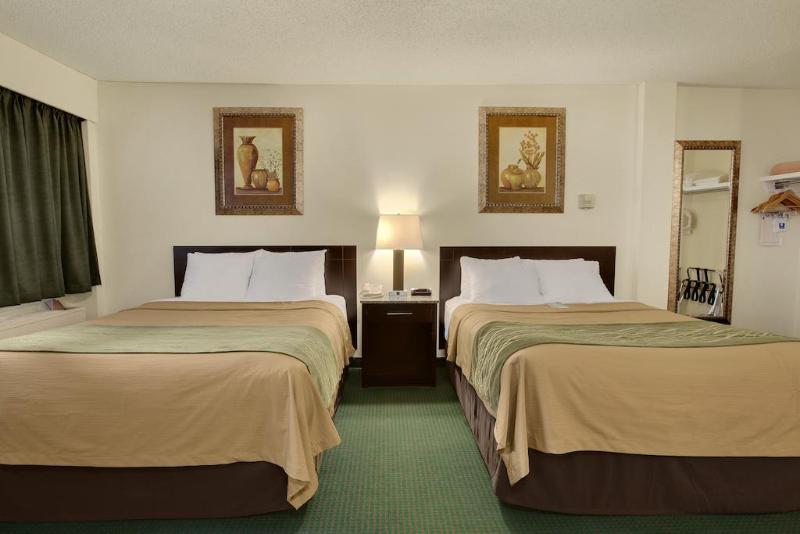 Comfort Inn & Suites Edmonton Exterior foto